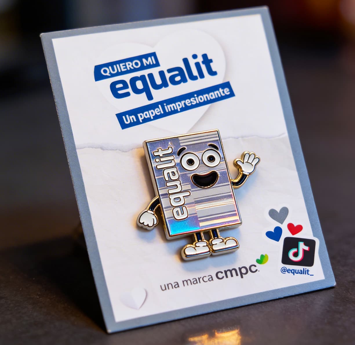 Mascota Equalit Resma Gris - Empaque